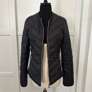 stradivarius black chevron quilted zip up jacket